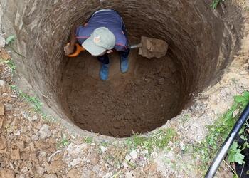 Копаем септик из бетонных колец Поселение Клёновское (Москва)